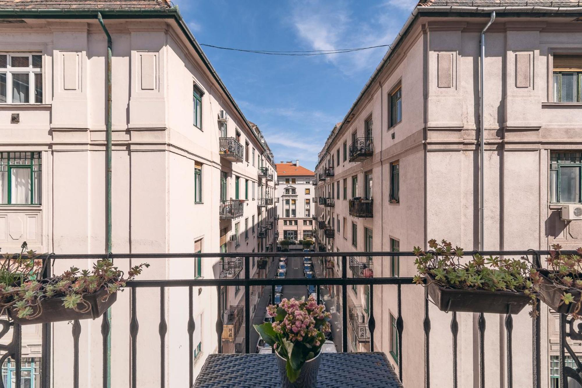Raday Bobo Apartment Будапеща Екстериор снимка