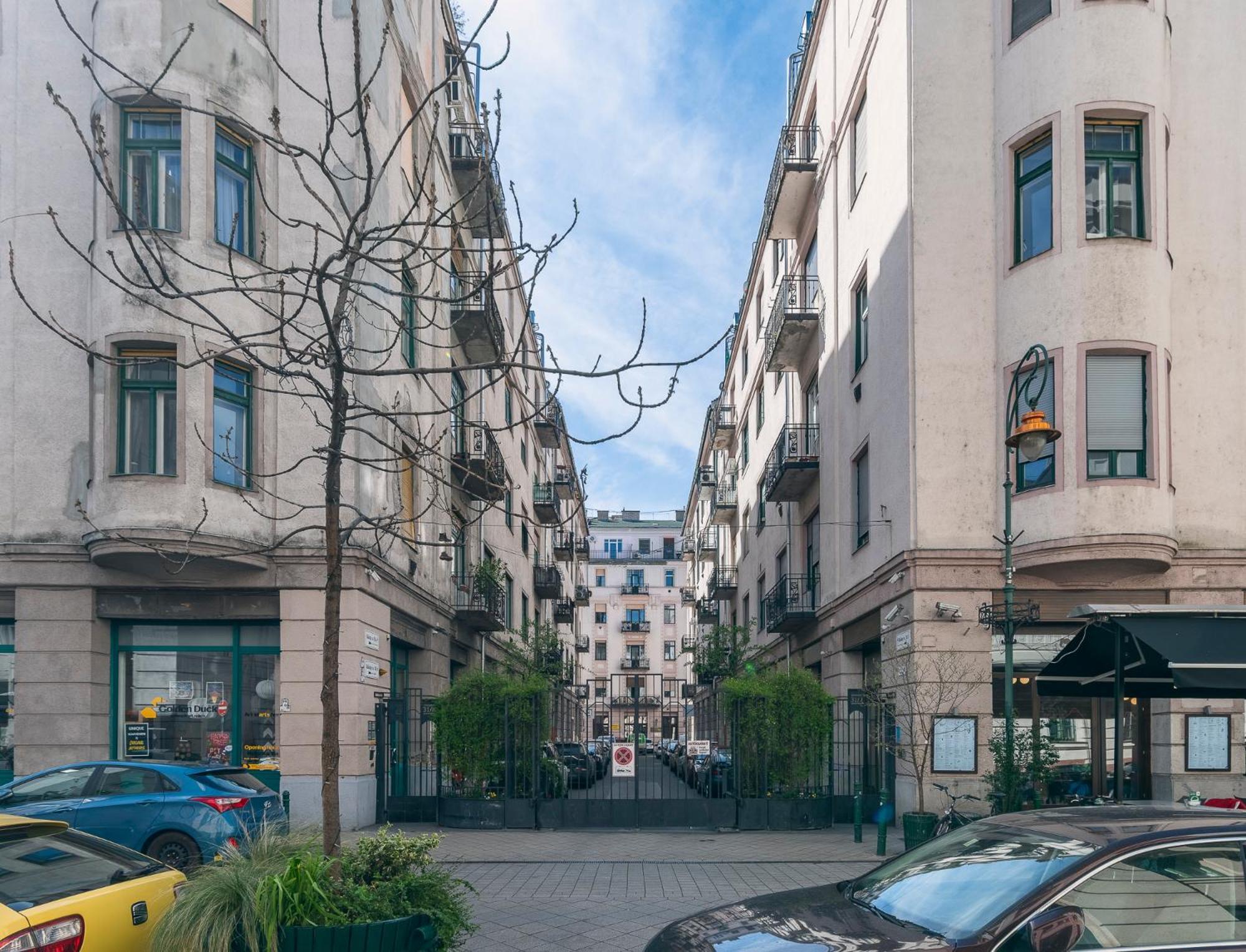 Raday Bobo Apartment Будапеща Екстериор снимка